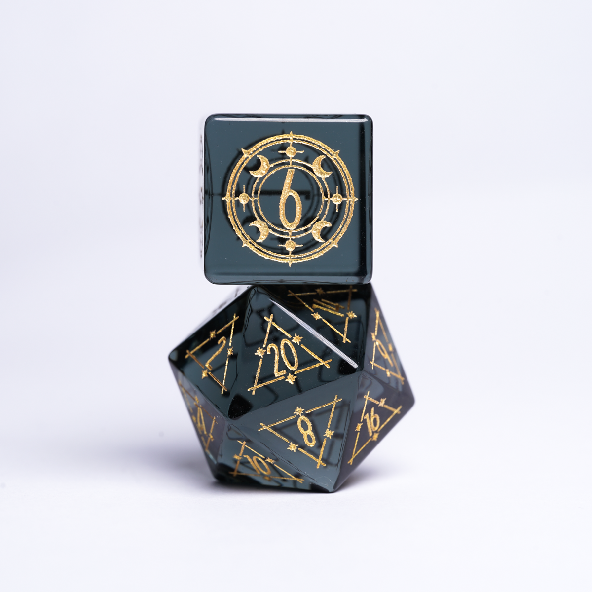Gray Moon’s Whisper Gray Zircon Dice Set polyhedral dice set for DND and Call of Cthulhu RPG D20 D6