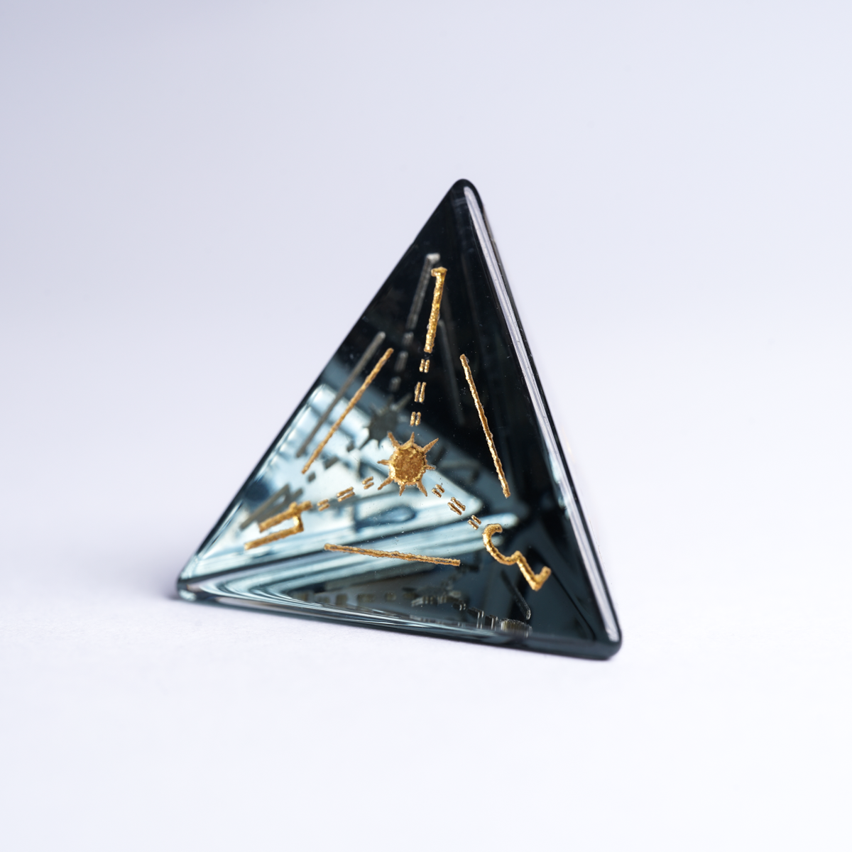 Gray Moon’s Whisper Gray Zircon Dice Set polyhedral dice set for DND and Call of Cthulhu RPG D4