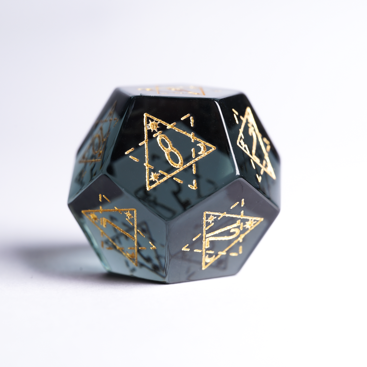 Gray Moon’s Whisper Gray Zircon Dice Set polyhedral dice set for DND and Call of Cthulhu RPG D12
